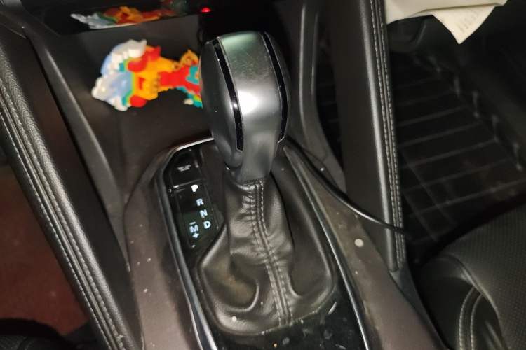 Used Renault Koleos 2017 2.0L Two-Wheel-Drive Leading Edition
