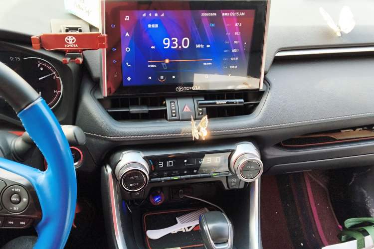 Used Toyota RAV4 2022 2.0L CVT Two-Wheel Drive Fashion Edition