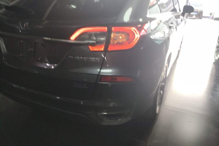 Used Honda Avancier 2017 240TURBO Two-Wheel Drive Premium Edition
