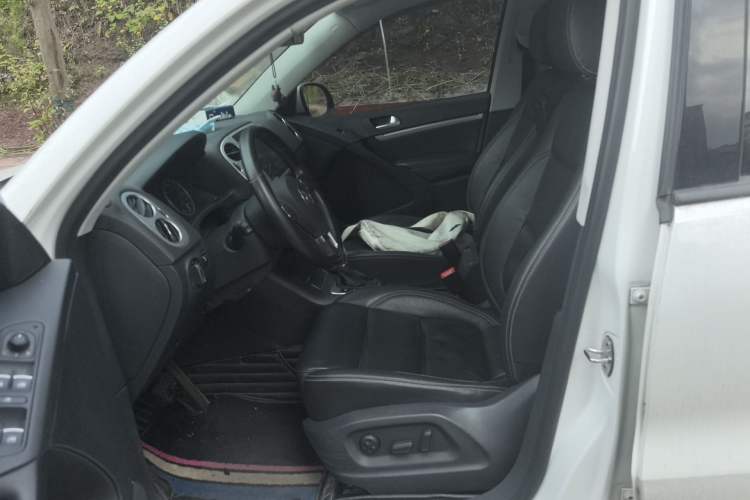 Used Volkswagen Tiguan 2016 280TSI Automatic Two-Wheel Drive Silk Road Comfort Edition Left Front Seat