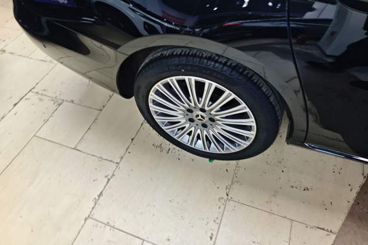 Used Mercedes-Benz E-Class 2022 Revised Version E 300 L Fashion Edition
