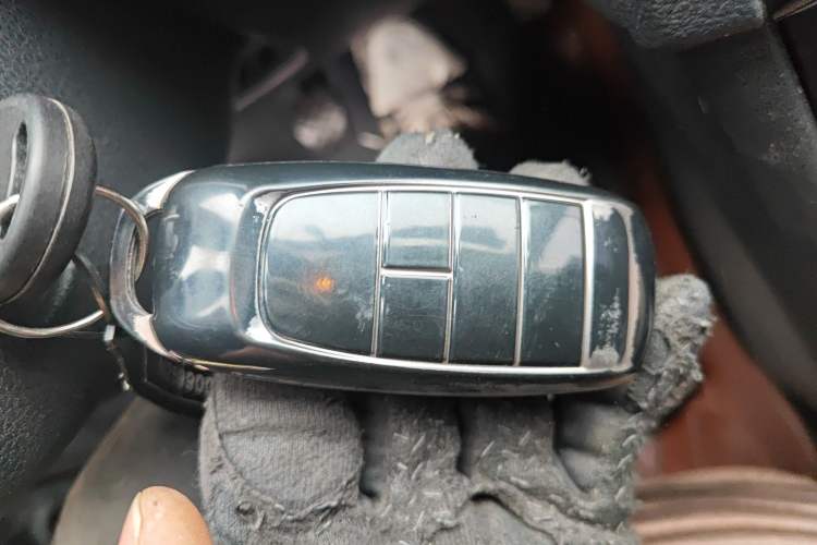 Used Volkswagen Santana 2015 1.6L Manual Comfort Edition