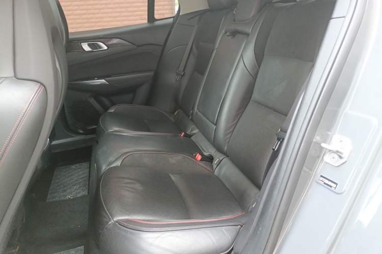 Used Lynk & Co 02 2018 1.5T DCT Two-Wheel Drive Pro Version China V Emission Standard
