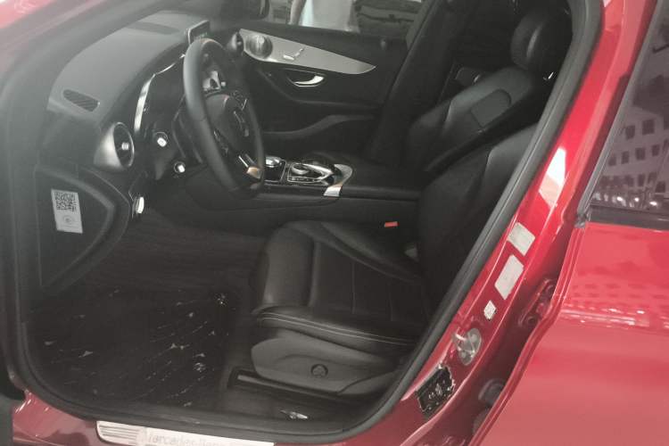 Used Mercedes-Benz GLC Coupe 2017 GLC 200 4MATIC Coupe SUV