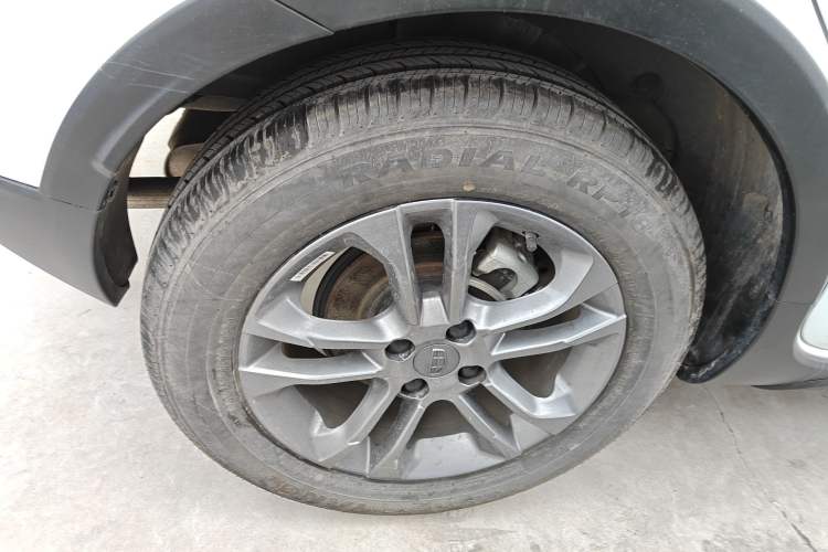 Used Geely Auto Vision X3 2020 1.5L Manual Happiness Edition