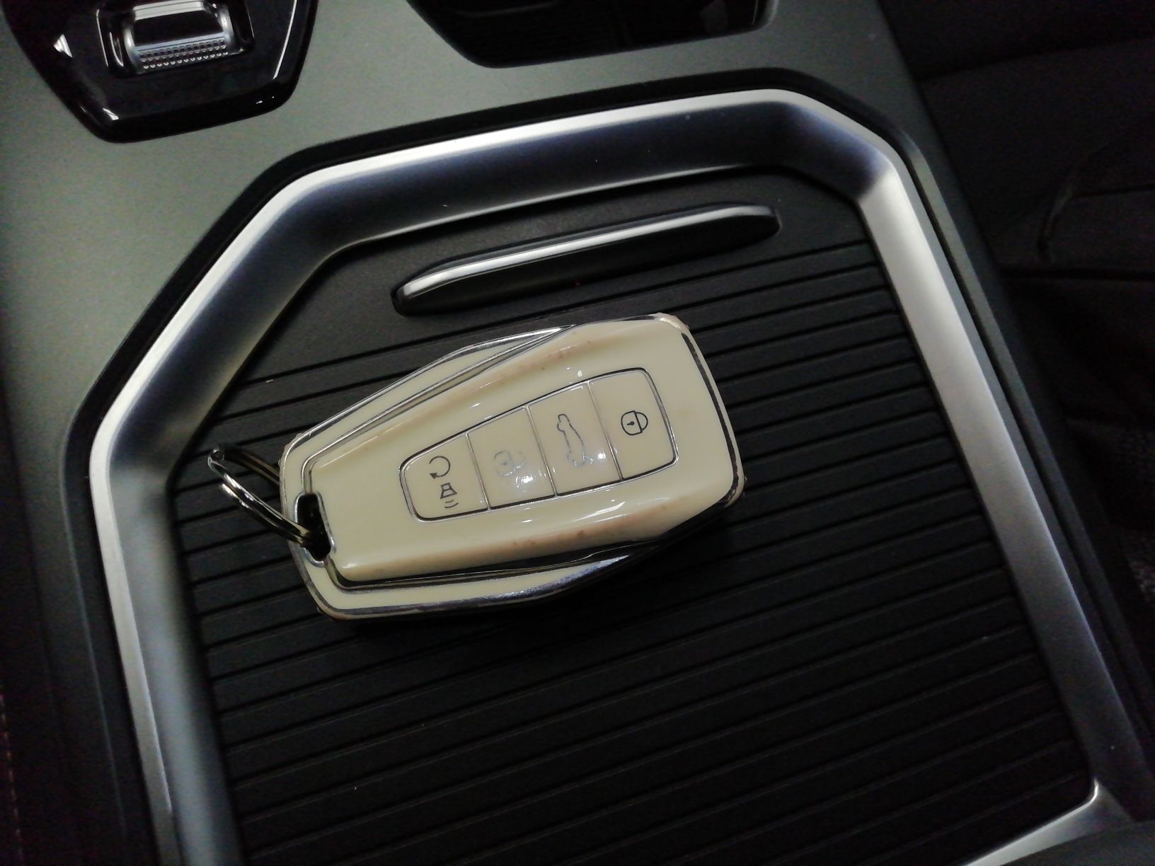 Geely Auto Haoyue L 2023 2.0T DCT Prestige Edition — снимка 20