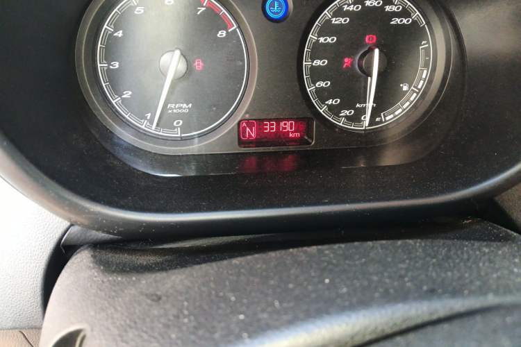 Used MG 3 2011 1.5L AMT Elite Edition Odometer Close Up