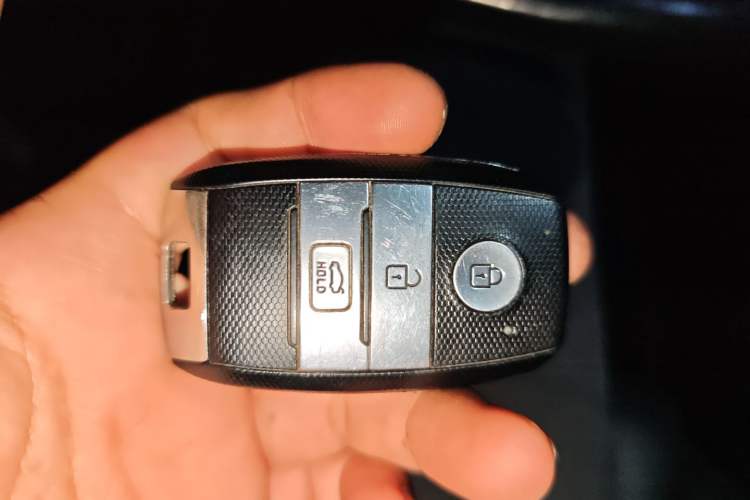 Used Kia K5 2016 1.6T Automatic LUX