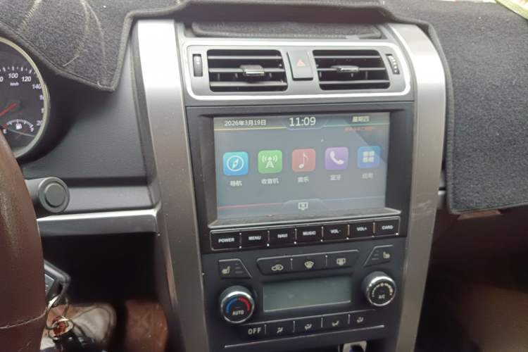 Used Huanghai N3 2017 2.5T Manual 4x4 Ultimate Edition XD25T5