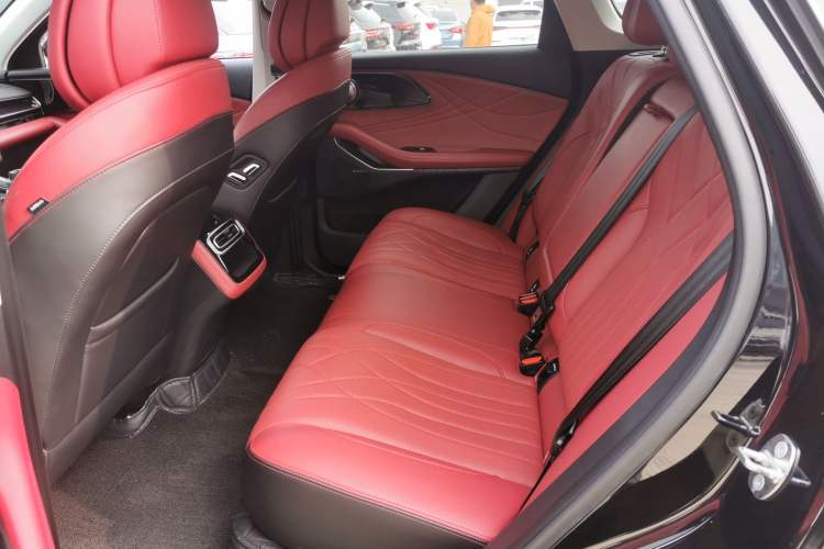 Used EXEED Stellar 2023 400T Two-Wheel Drive Comfort Edition
