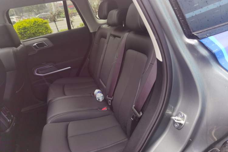 Used Formula Leopard Titanium 3 2025 501KM All-Wheel Drive Intelligent Driving Ultra Version