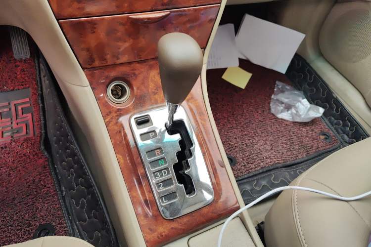 Used Toyota Corolla EX 2007 1.6L Automatic G Gear Lever