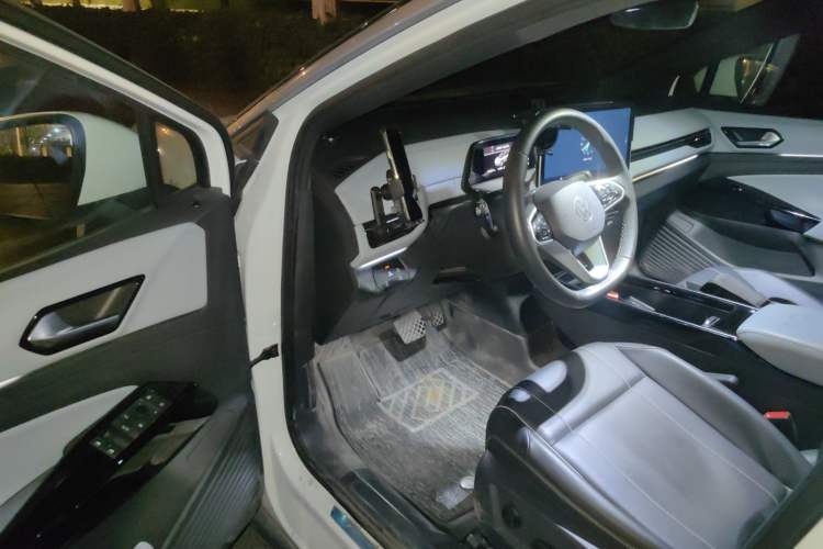 Used Volkswagen ID.4 X 2025 Smart Version Pure & Intelligent Enjoyment Edition