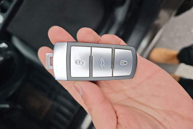 Used Volkswagen Magotan 2013 1.8TSI Luxury Model
