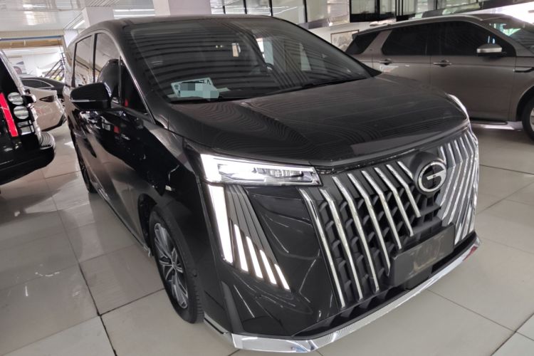 Used GAC Trumpchi M8 2024 Master Series 400T Prestige Edition Front Right 45 Deg