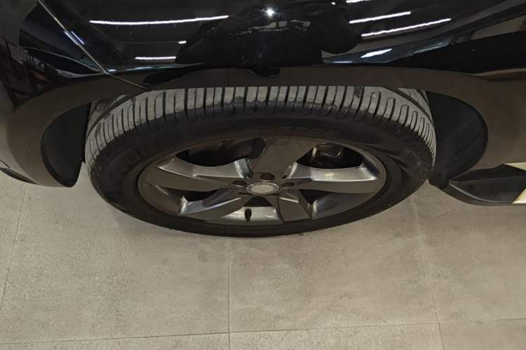 Used Mercedes-Benz GLK-Class 2013 GLK 300 4MATIC Dynamic Sunroof Model
