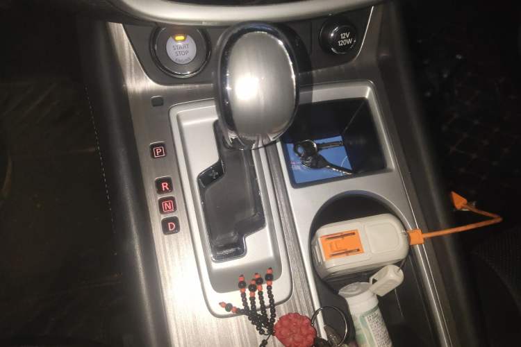 Used Nissan Murano 2019 2.5L XL Two-Wheel Drive Smart Connect Luxury Edition China VI Standard