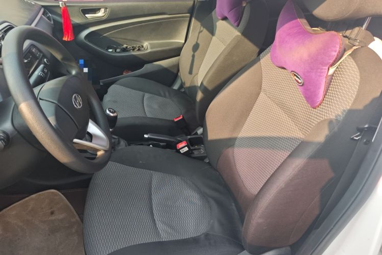Used Hyundai Verna (older generation) 2017 1.4L Manual Huancai Edition China V Standard