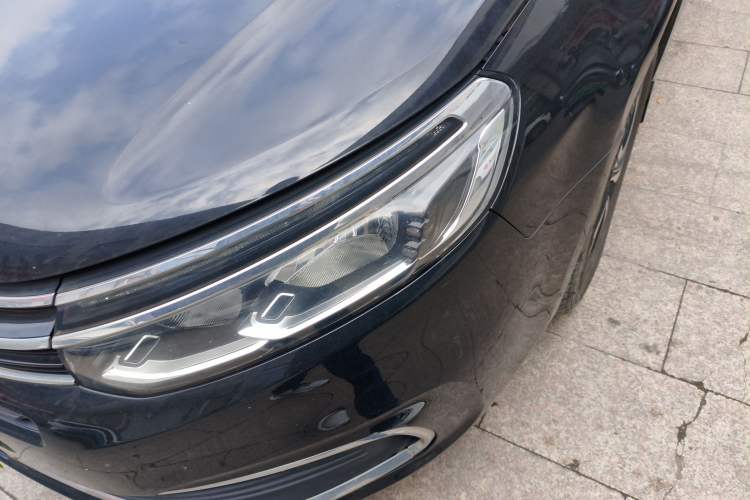 Used Citroen C5 2017 380THP Automatic Luxury Model
