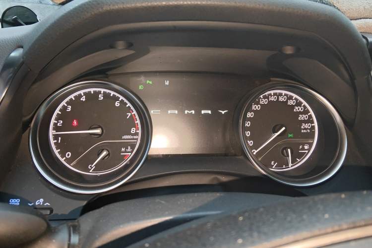 Used Toyota Camry 2021 2.0G Luxury Edition Instrument Cluster
