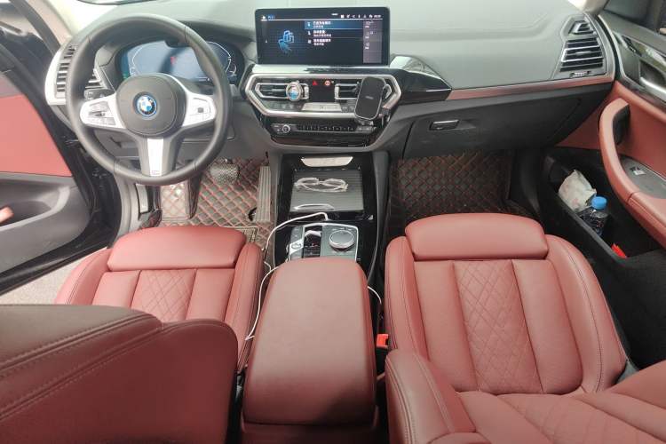 Used BMW iX3 2024 Leading Model