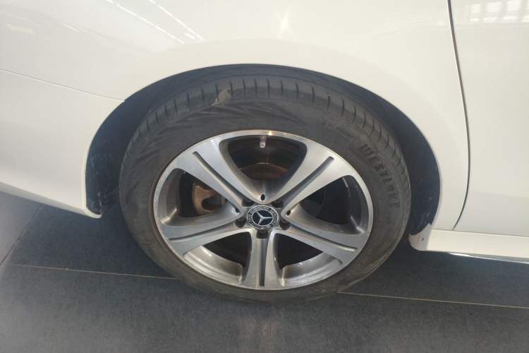 Used Mercedes-Benz E-Class 2016 E 200 L Sport Edition