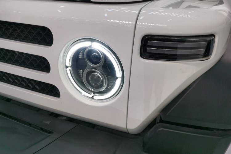 Used 212 T01 2024 2.0T Mechanic
