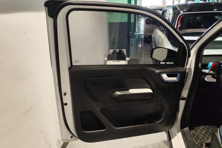 Used Wuling Hongguang MINIEV 2022 GAMEBOY 200km Gaming Edition with Lithium Iron Phosphate