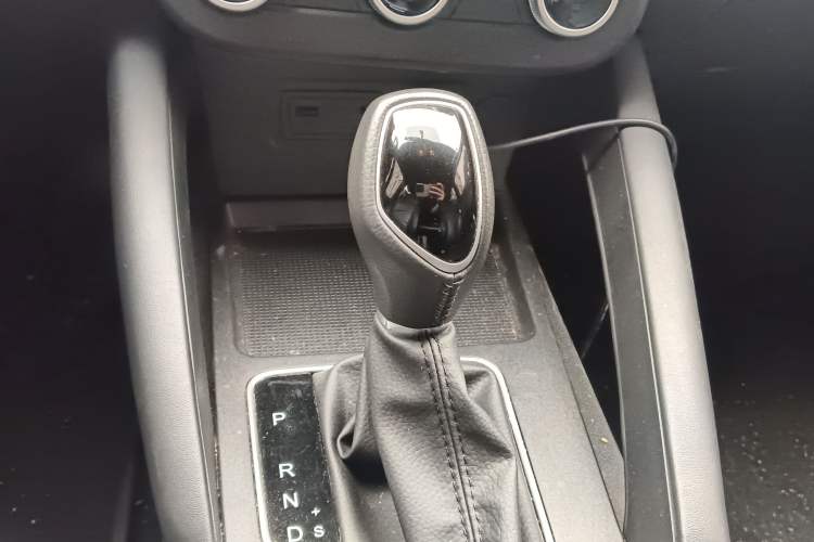 Used Dongfeng Fengon 500 2022 1.5L CVT Enjoyment Version
