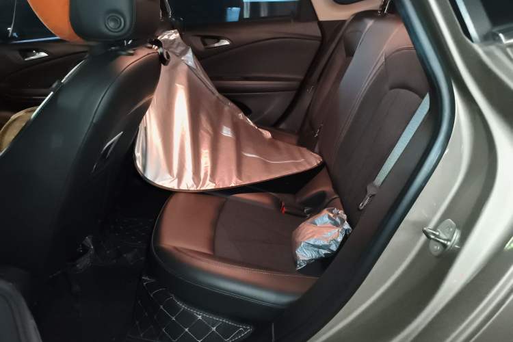 Used Buick Verano 2018 Sedan 20T Dual-Clutch Leading Model