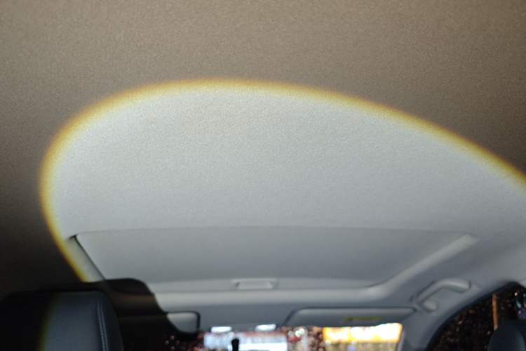 Used Honda Crider 2022 180Turbo CVT Luxury Edition Headliner