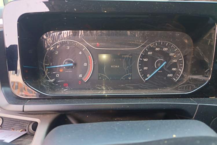 Used Ford Transit 2023 2.0T Diesel Manual Multifunction Commercial Vehicle Mid-axle Mid-roof 5/6 Seats Instrument Cluster