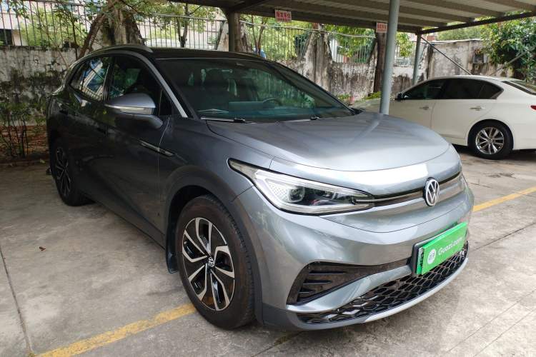 Used Volkswagen ID.4 X 2023 Pure Smart Edition Front Right 45 Deg