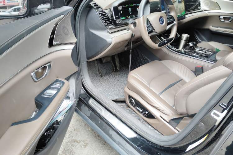 Used BYD Han 2020 EV Long-Range Luxury Model