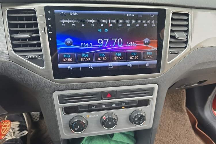 Used Volkswagen Golf Sportsvan 2016 230TSI Automatic Trend Edition
