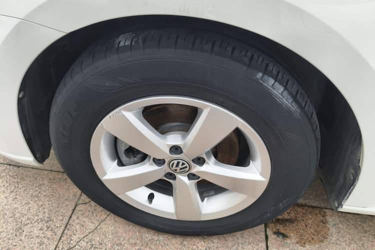 Used Volkswagen Lavida 2019 Lavida Start 1.5L Automatic Trendy Version China VI Standard Left Front Wheel Hub