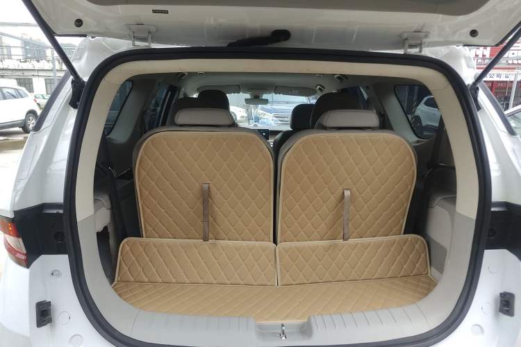 Used Geely Auto Jiajie 2019 1.8TD Automatic Enjoyment Model Trunk