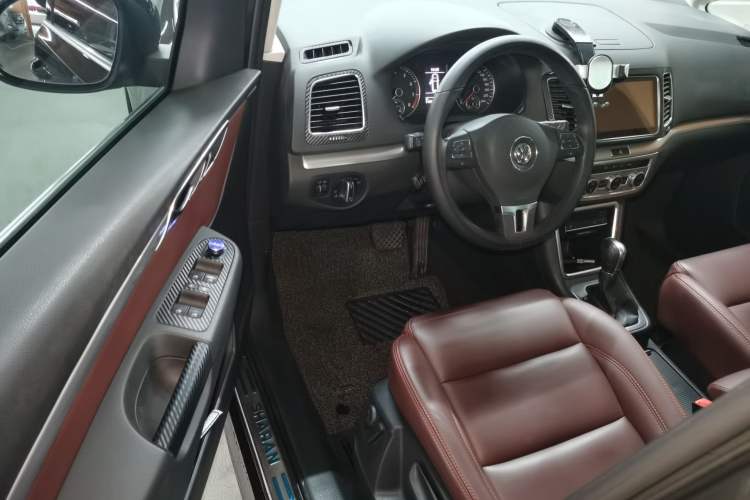 Used Volkswagen Sharan 2014 2.0 TSI Standard Model