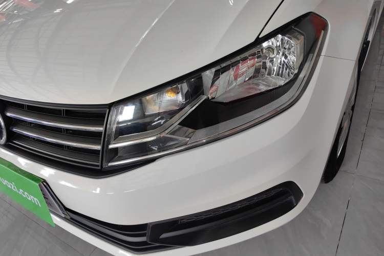 Used Volkswagen Santana 2018 1.5L Automatic Fashion Edition Left Front Headlight