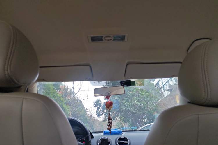 Used Volkswagen Lavida 2013 1.6L Automatic Fashion Edition