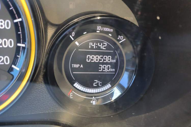 Used Honda XR-V 2017 1.8L EXi CVT Comfort Version
