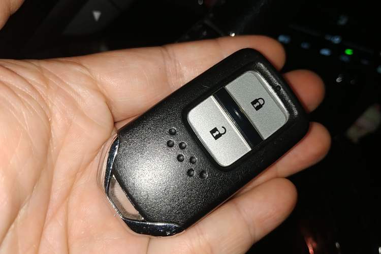 Used Honda XR-V 2015 1.8L VTi CVT Luxury Edition Vehicle Key