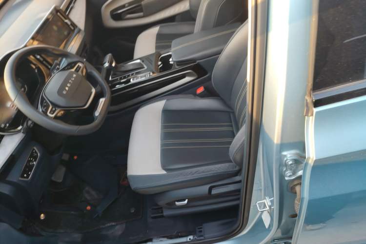 Used Baojun RM-5 2019 1.5T CVT 24-Hour Online Prestige Version 6 Seats