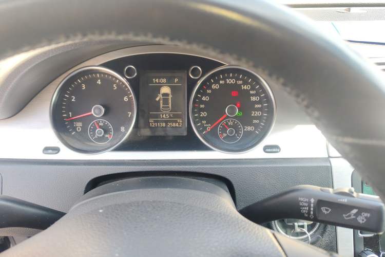 Used Volkswagen FAW-Volkswagen CC 2011 1.8TSI Luxury Model
