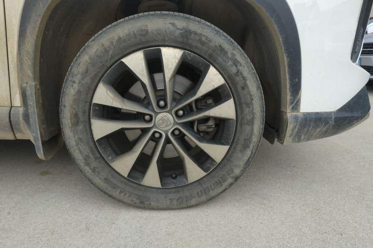 Used Baojun 530 2021 Global Car Anniversary Edition 1.5T Manual Luxury Model 7 Seats