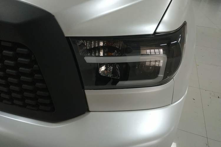 Used Toyota Sequoia 2015 5.7L Platinum U.S. Specification