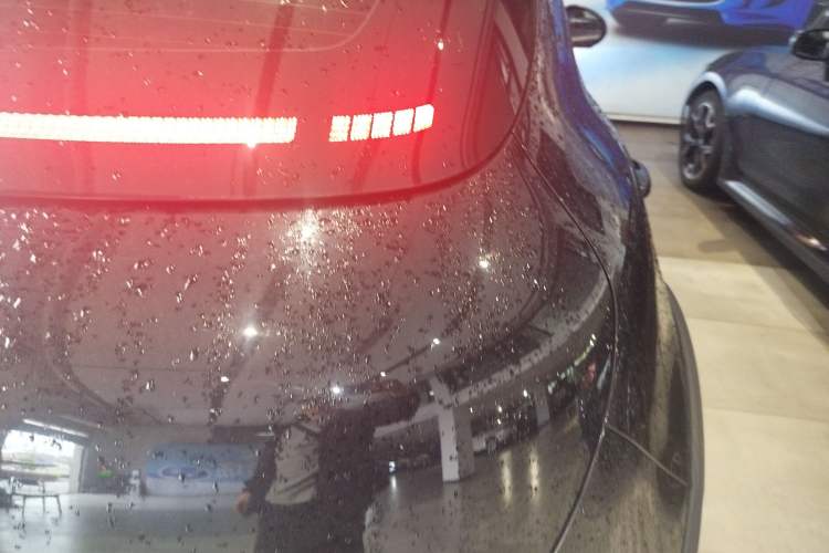 Used ORA Good Cat GT 2024 Mulan Edition 401km Luxury Version Right Rear Taillight