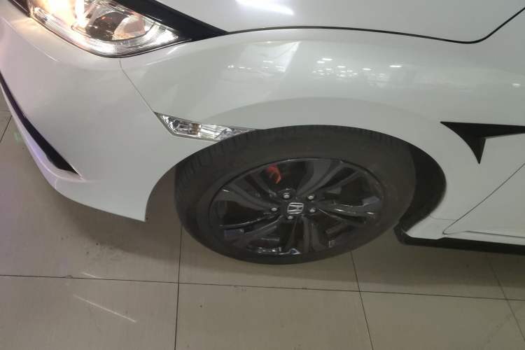 Used Honda Civic 2019 220TURBO CVT Dynamic Edition China VI Emission Standard Left Front Wheel Hub