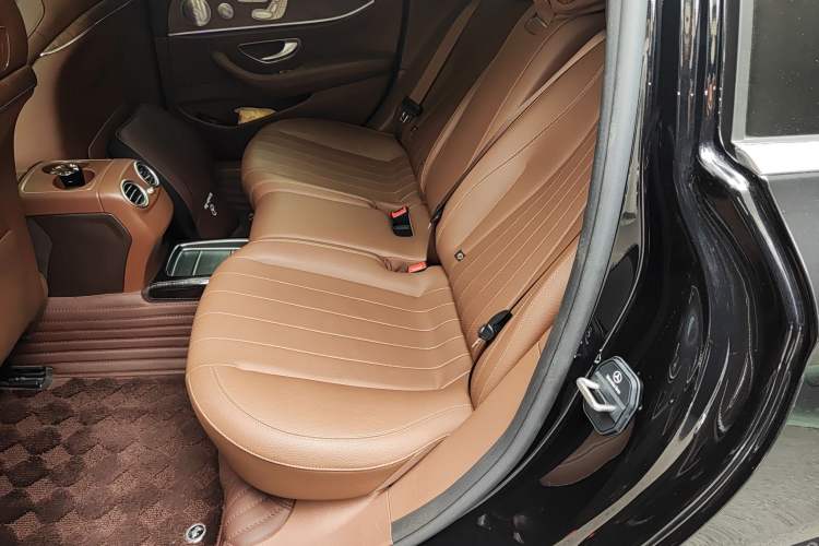 Used Mercedes-Benz E-Class 2019 Restyled E 300 L Luxury Edition