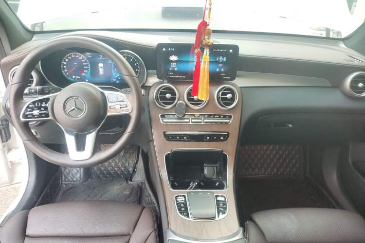 Used Mercedes-Benz GLC 2022 Facelift GLC 260 L 4MATIC Luxury Edition